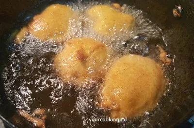 Aloo Bhajia-Pakora - How to make Potato Fritters preparation