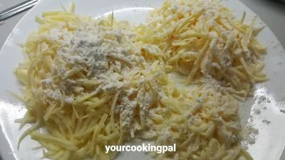 Cheese Fondue preparation