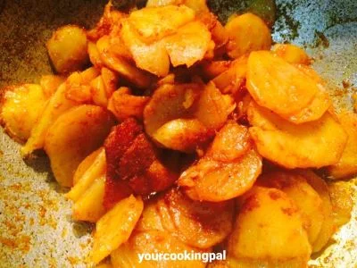 Garlic Potato Fry preparation