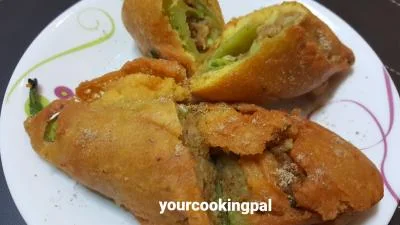 Mirchi Bhajji - Chilli Fritter preparation