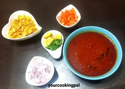 Misal Pav - Fresh Green Peas preparation