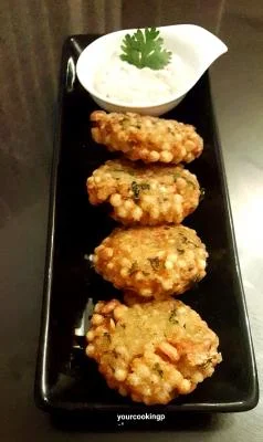 Sabudana Vada / Cheesy Sabudana Vada preparation