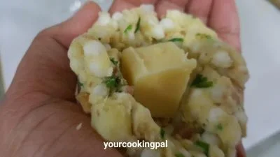 Sabudana Vada / Cheesy Sabudana Vada preparation photo 1