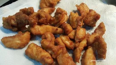 Schezwan Chilli Chicken preparation