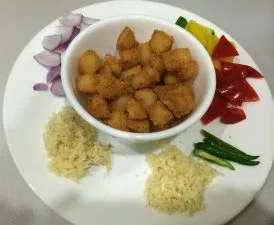 Stir Fried Chilli Idli preparation
